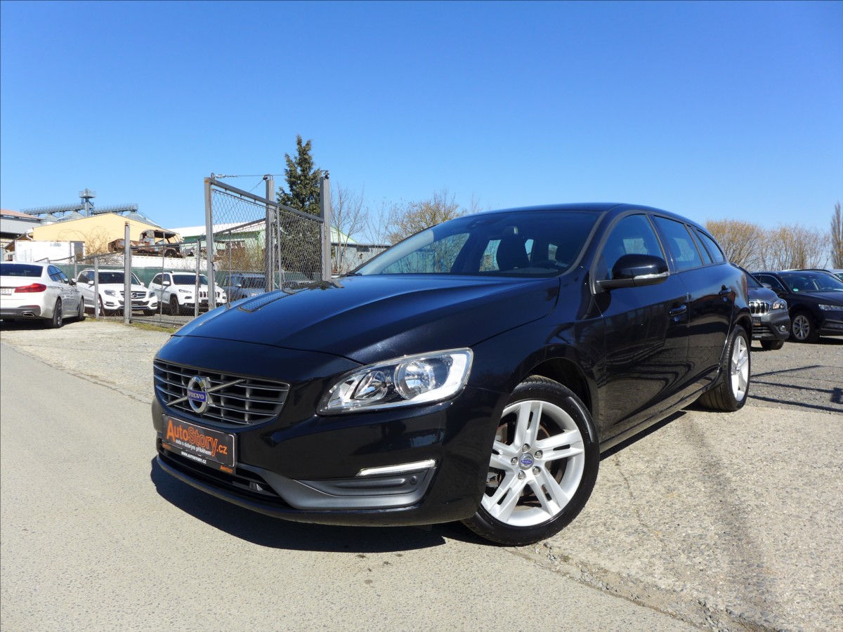 Volvo V60 1,6 D  DIGI AC NAVI SERVIS 1.M