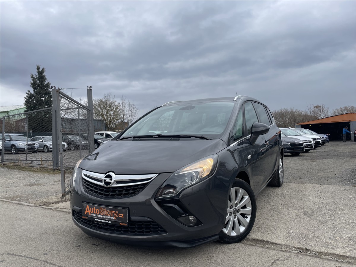 Opel Zafira 1,6 Turbo,CNG  COSMO,PDC,SERVISKA