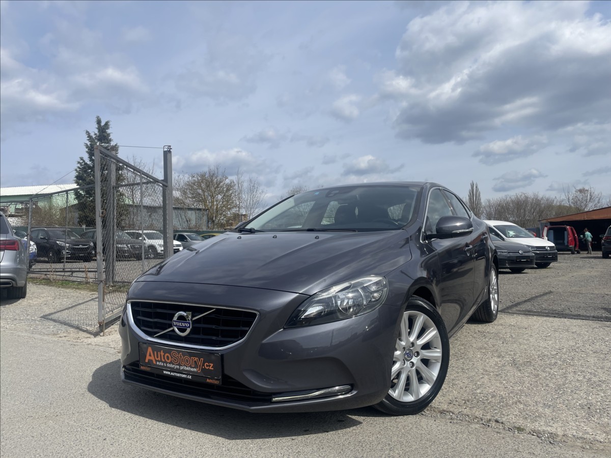Volvo V40 1,6 D2  ALU,PDC,1.MAJ.