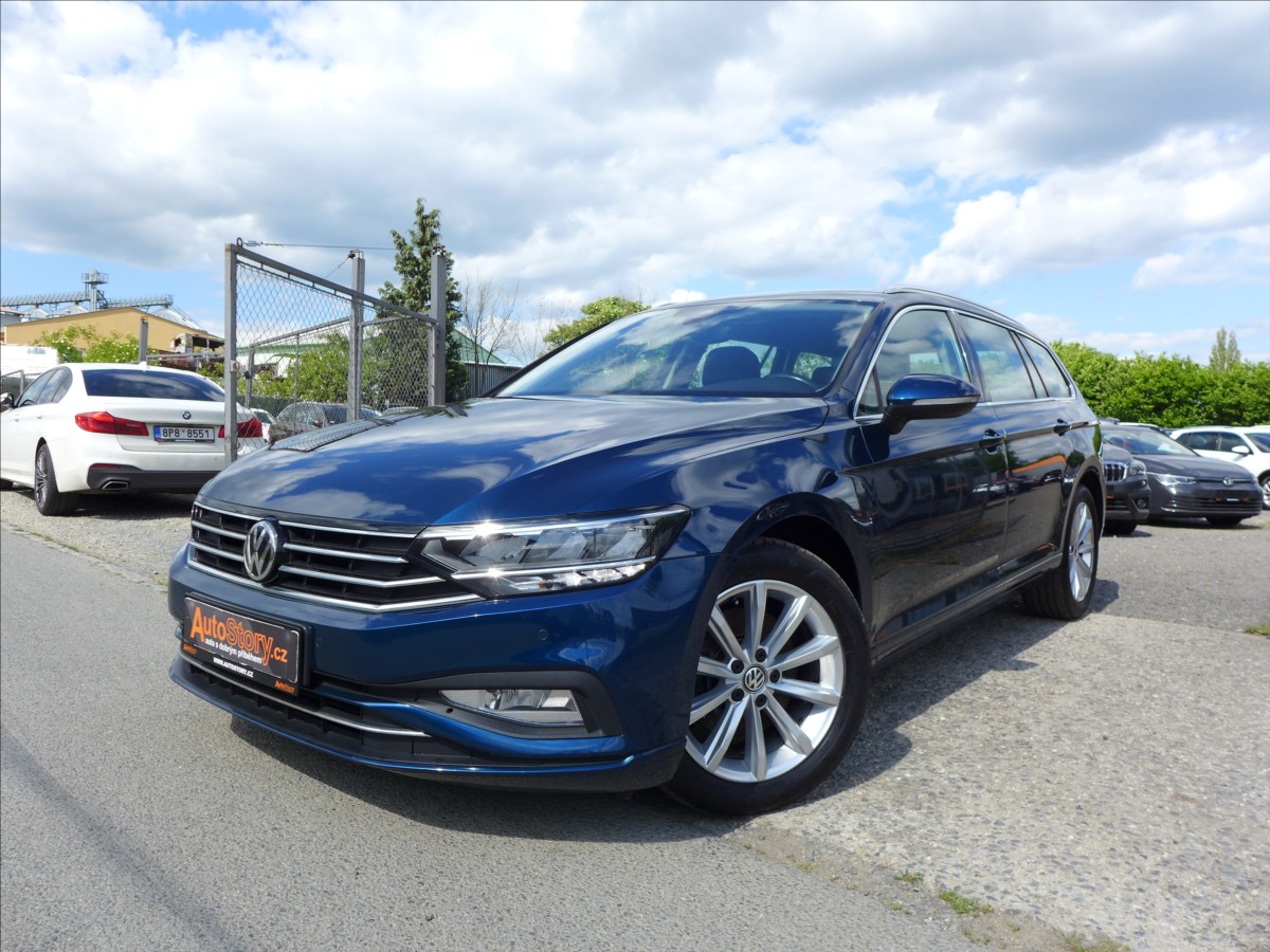 Volkswagen Passat 1,6 TDI  COMFORTLINE, LED, DPH