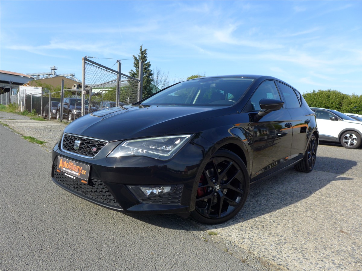 Seat Leon 2,0 TDI  110KW-FR LED 1.MAJ
