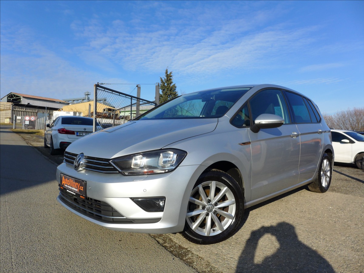Volkswagen Golf Sportsvan 1,2 TSI  DIGI AC VÝHŘEV SERVIS