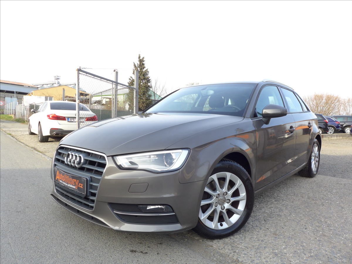 Audi A3 1,4 TFSI  NAVI, VÝHŘEV, 1.MAJ