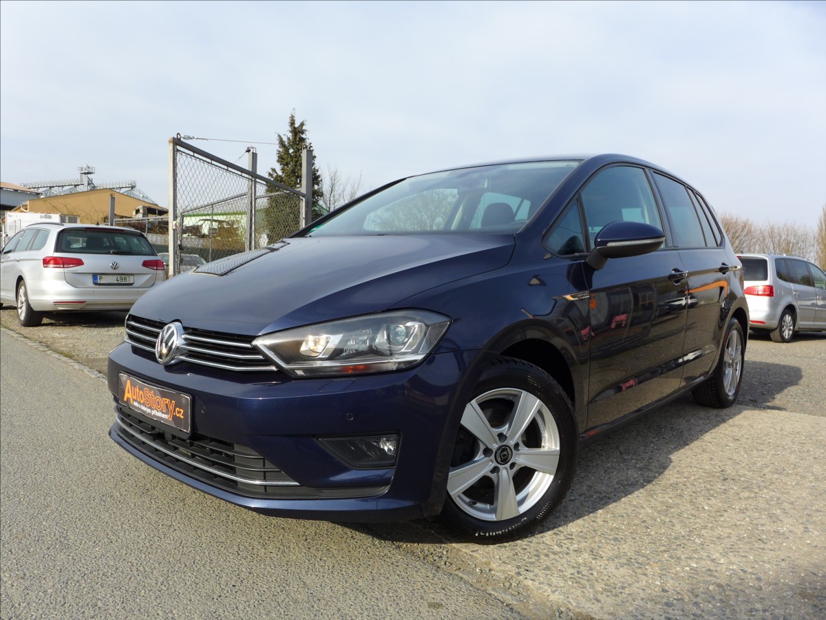 Volkswagen Golf Sportsvan 1,2 TSI  NAVI, VÝHŘEV, TOP