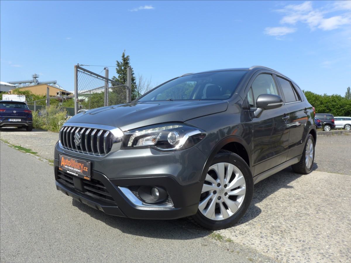 Suzuki SX4 S-Cross 1,6 DDiS  4X4 VÝHŘEV KAMERA