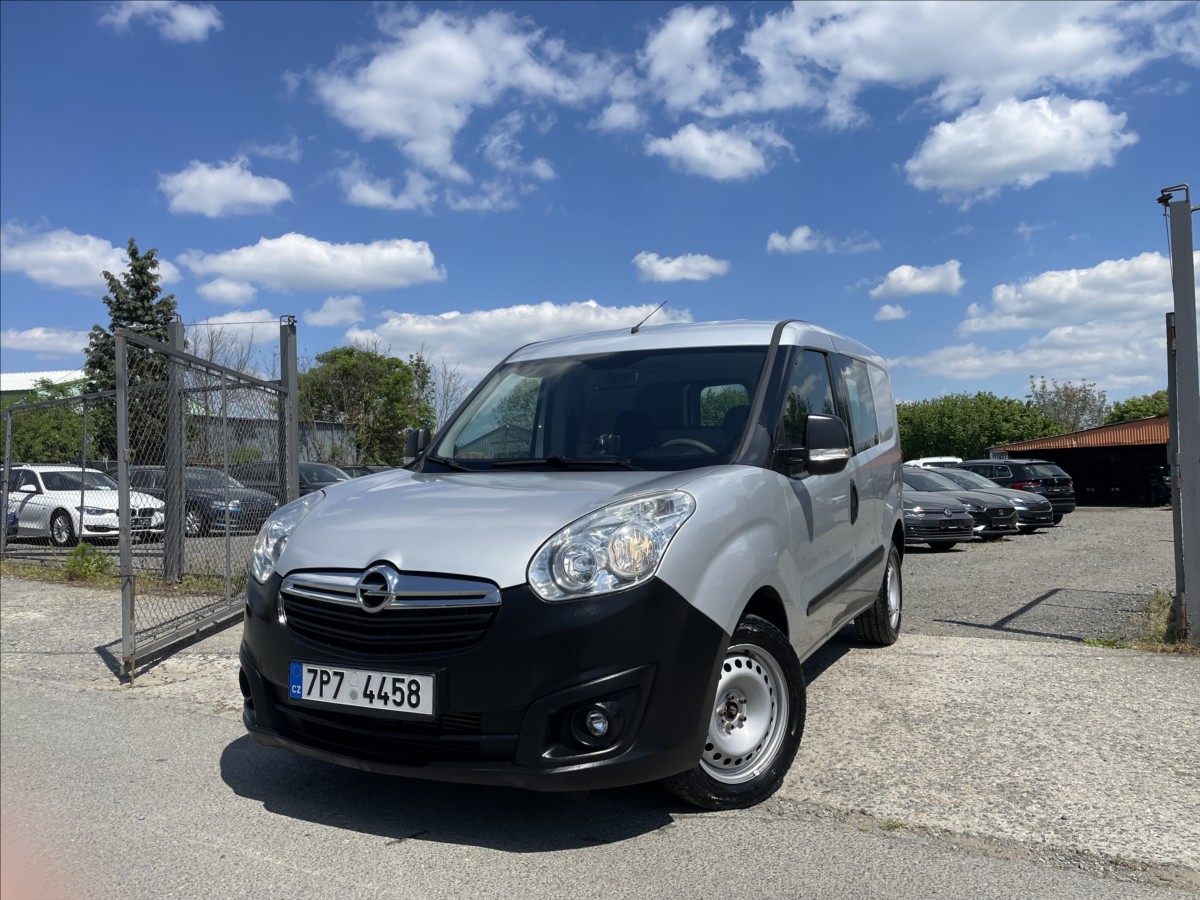 Opel Combo 1,3 CDTi  KLIMA,NAVI,PDC