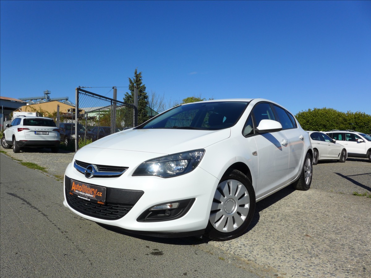 Opel Astra 1,6 CDTI  COSMO, KLIMA, 1.MAJ