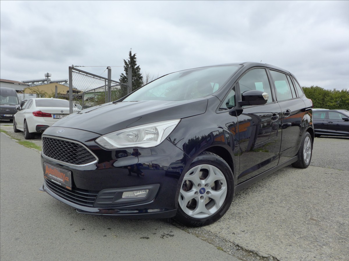 Ford Grand C-MAX 1,5 TDCI  TITANIUM NAVI 7 MÍST
